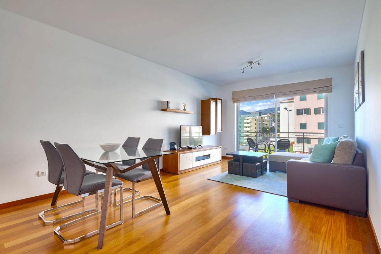 Blue Sky Apartment With Pool By Hr Madeira Funchal  Esterno foto